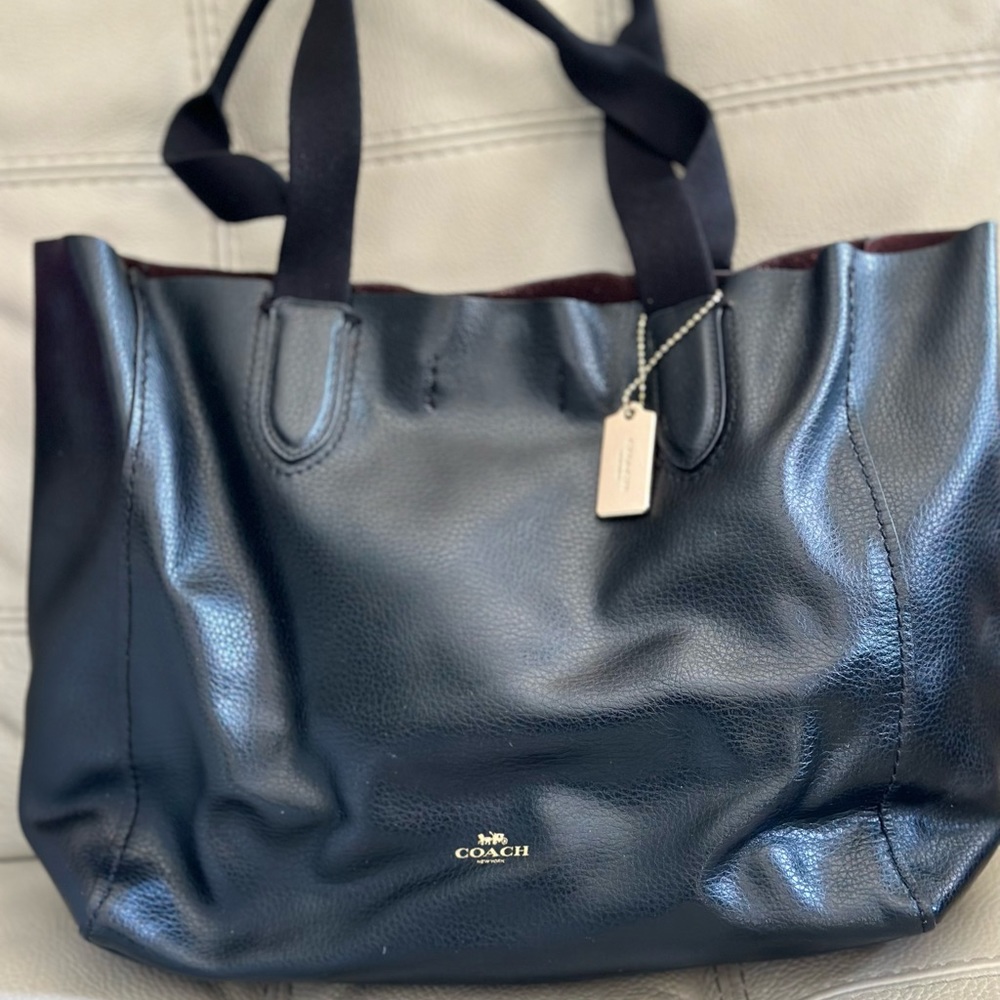 Coach Derby Genuine Pebble Leather Open Top Shoulder Bag Purse Tote purple